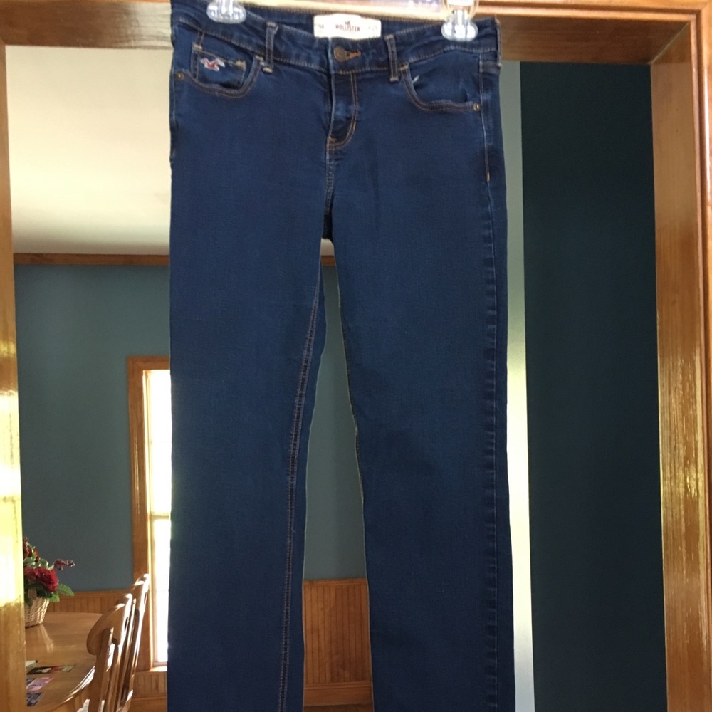 Hollister jeans!!